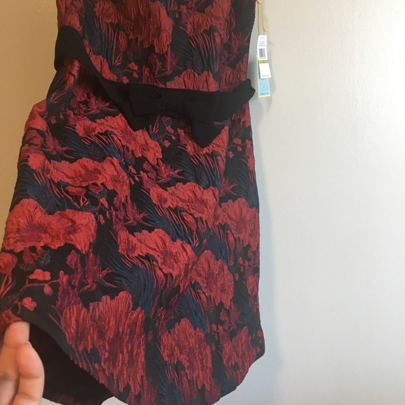 Red Poppy jacquard floral Dillard’s dress Sz 12 14 - Picture 4 of 4